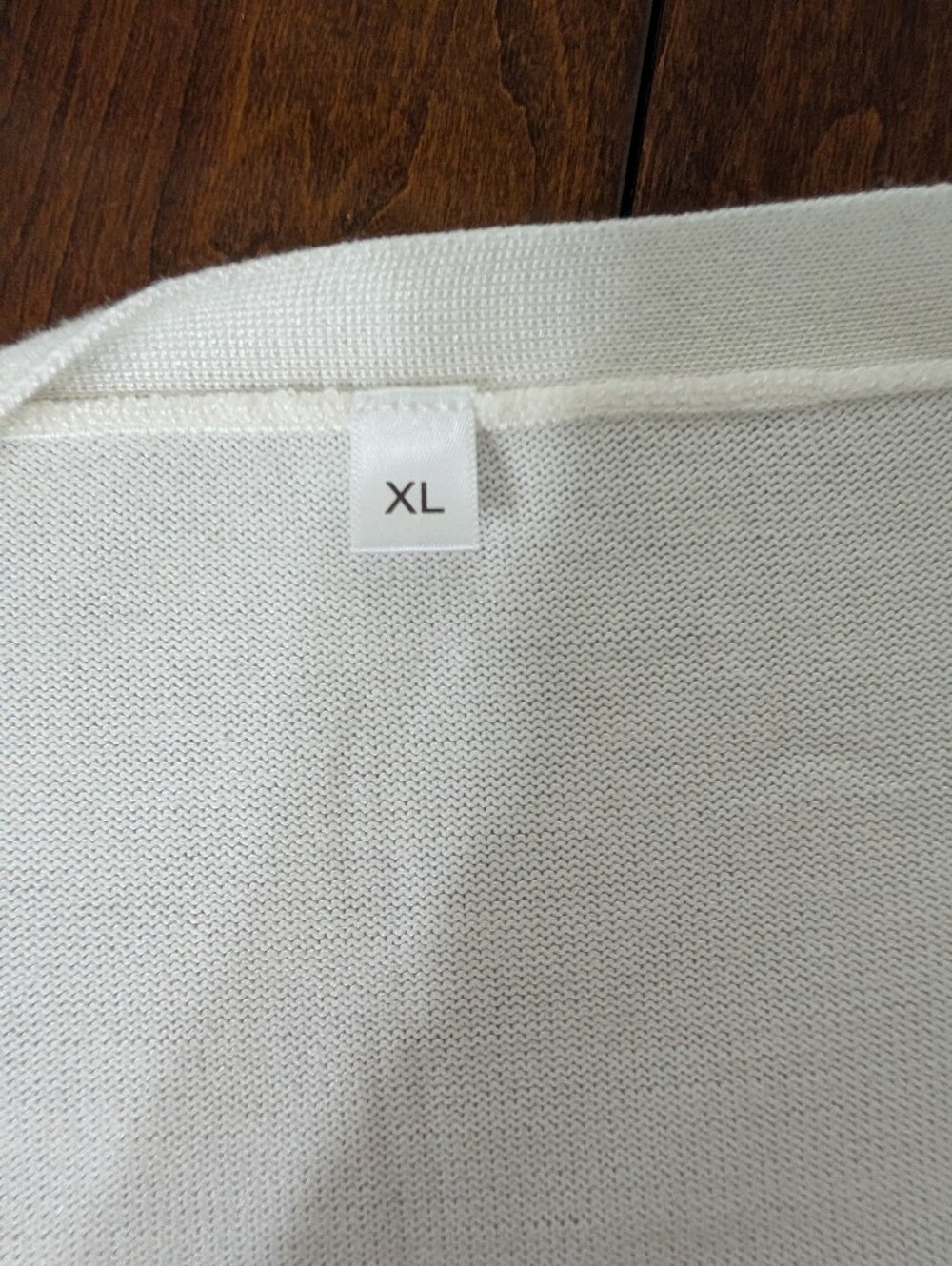 Ivory Cardigan Size XL - Picture 3 of 4
